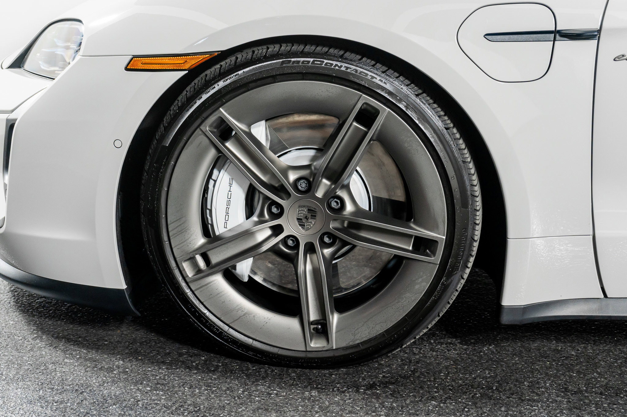 Used 2025 Porsche Taycan Turbo w/ Premium Package image 13