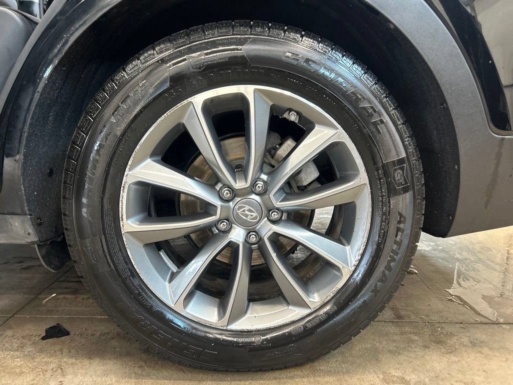 Used 2019 Hyundai Santa Fe XL SE w/ SE Premium Package 02 AWD/4WD image 28
