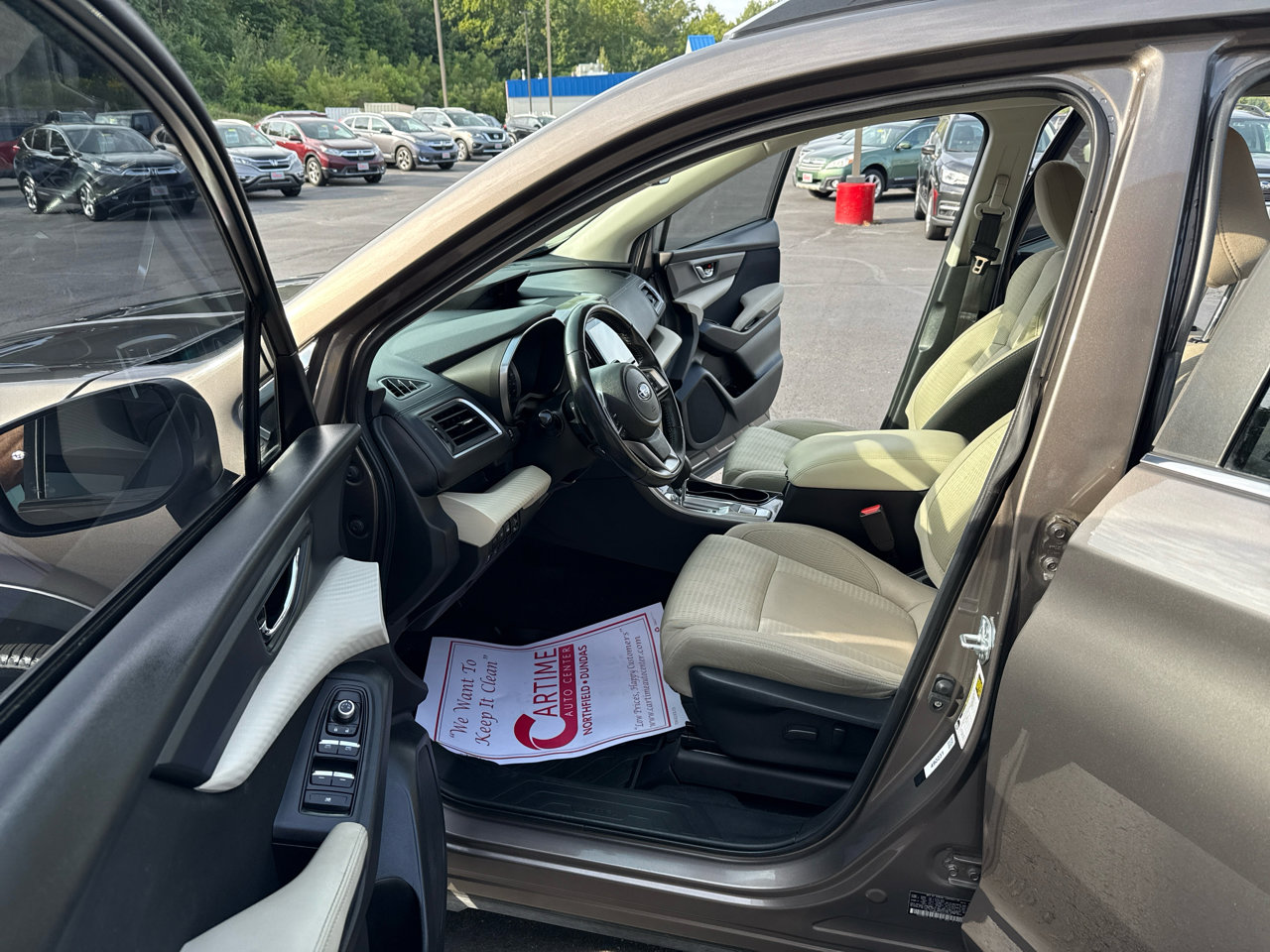 Used 2022 Subaru Ascent Premium w/ Convenience Package image 9