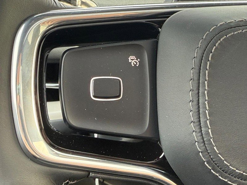 New 2025 Lincoln Navigator Reserve w/ Jet Appearance Package AWD/4WD image 11