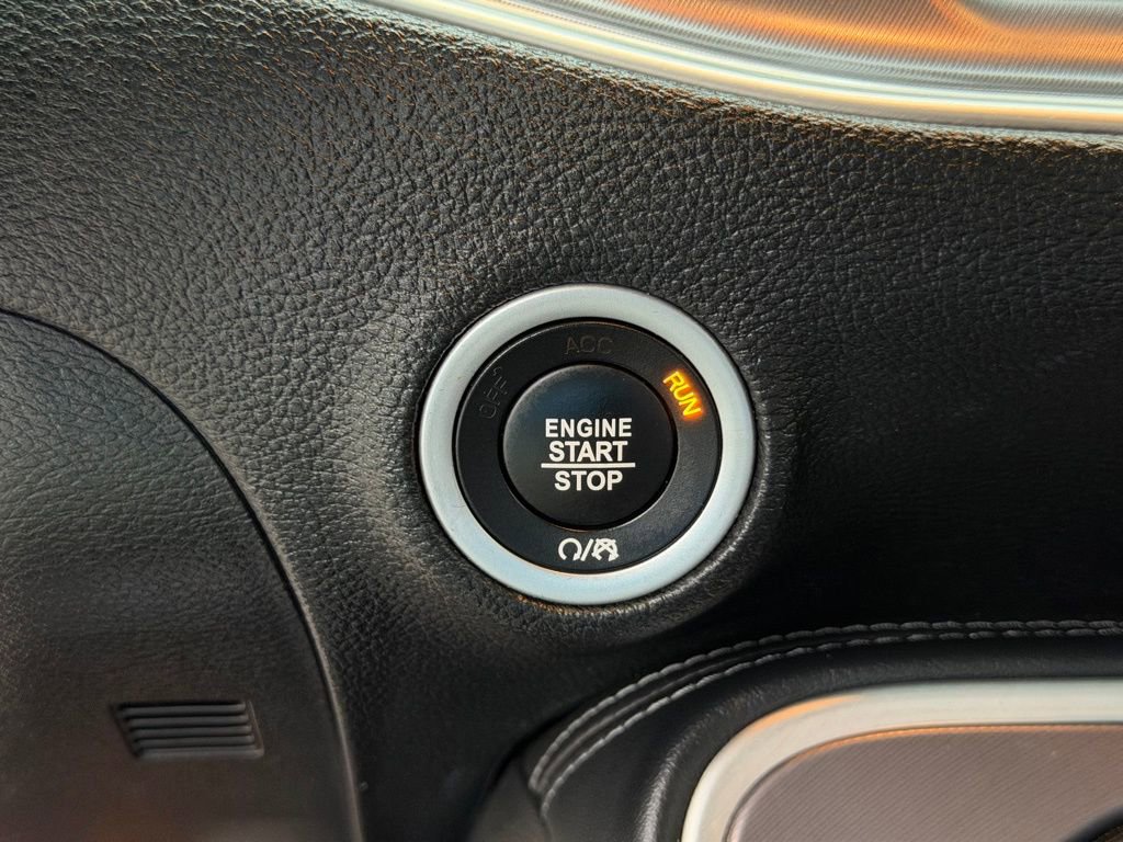 Used 2021 Dodge Challenger R/T Scat Pack image 30