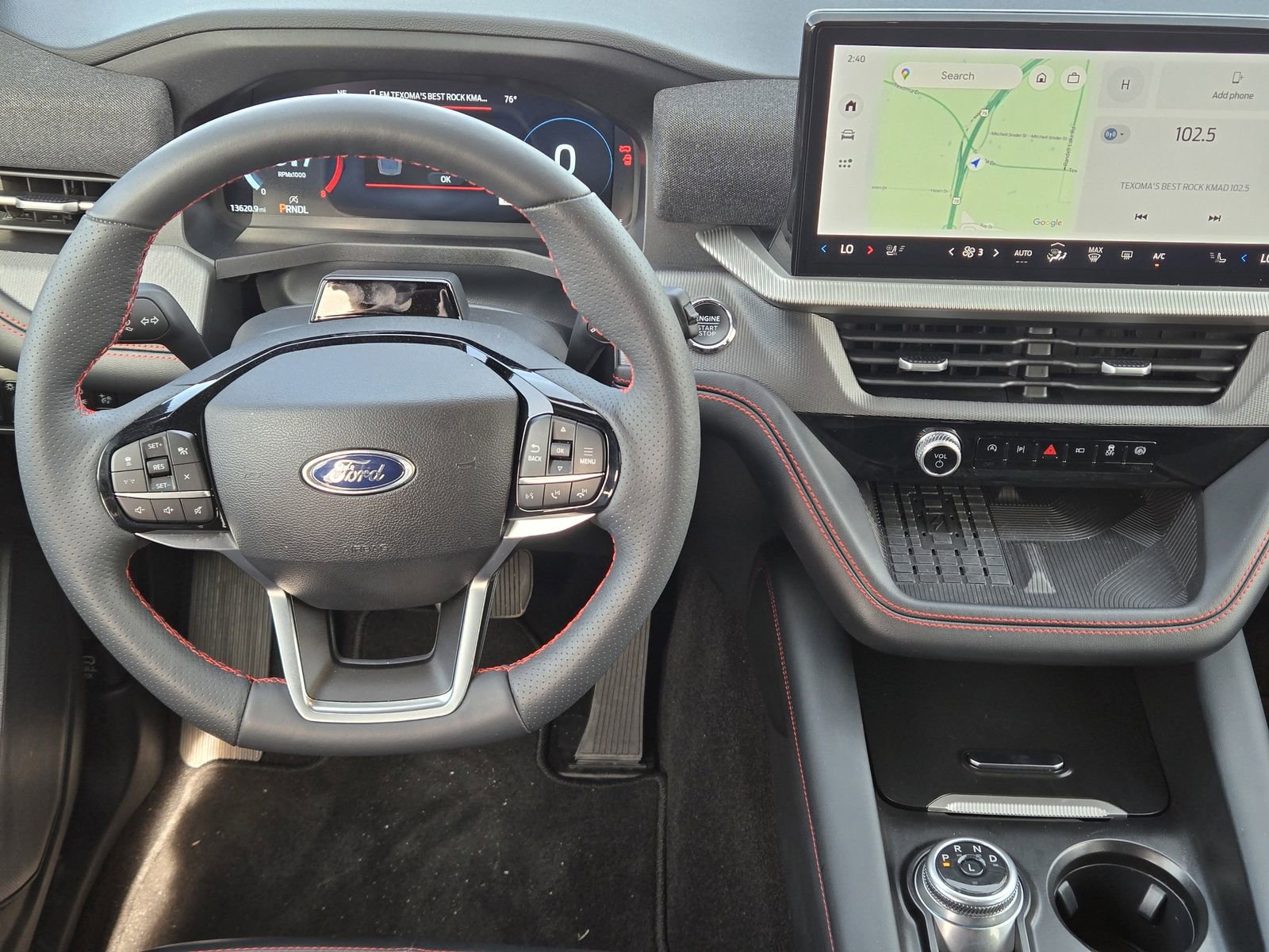 Used 2025 Ford Explorer ST-Line w/ Premium Package RWD image 29