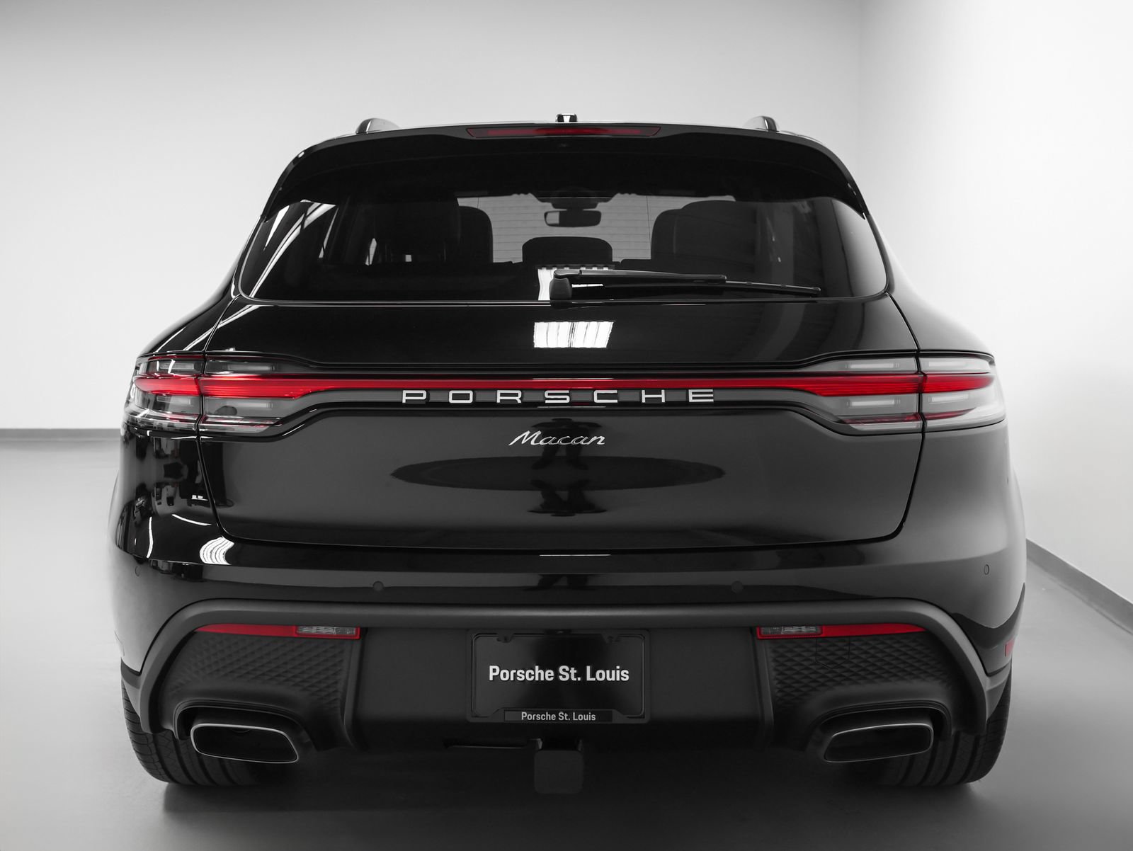 New 2026 Porsche Macan AWD/4WD image 11
