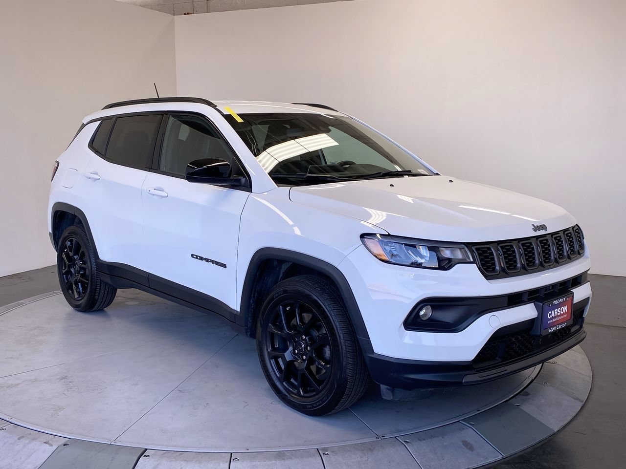 Used 2025 Jeep Compass Latitude w/ Altitude Special Edition AWD/4WD image 7