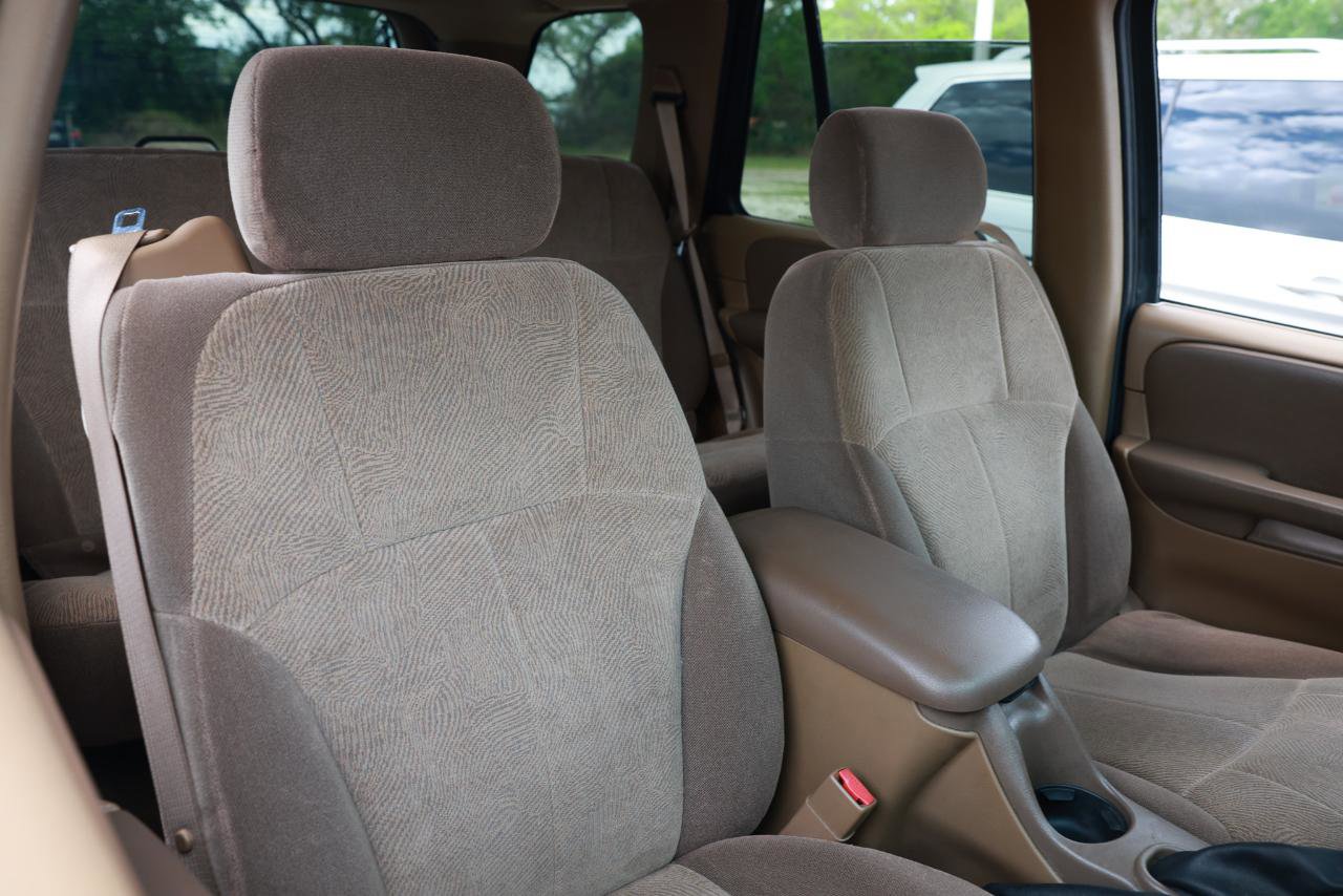 Used 2003 Chevrolet TrailBlazer LT image 18