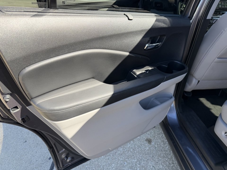 Used 2019 Honda Pilot Touring image 13