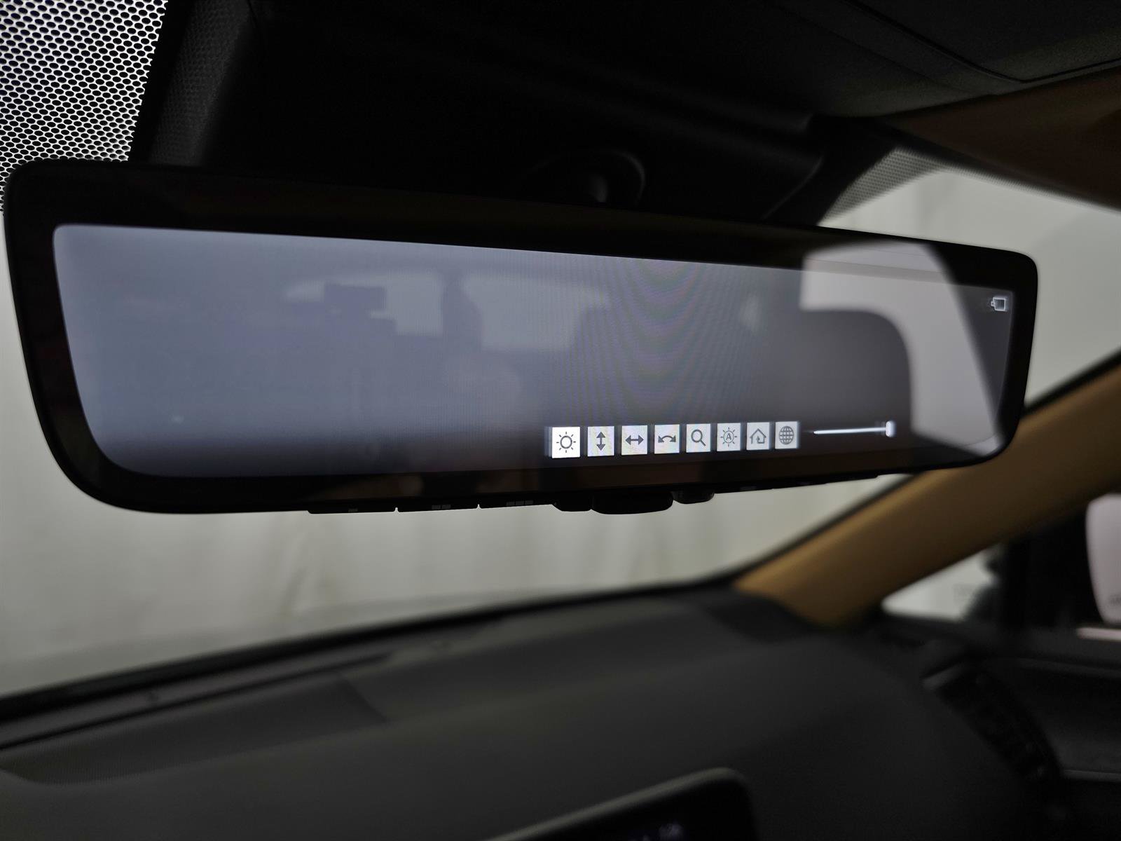 Used 2023 Lexus NX 350h AWD w/ Vision Package image 32