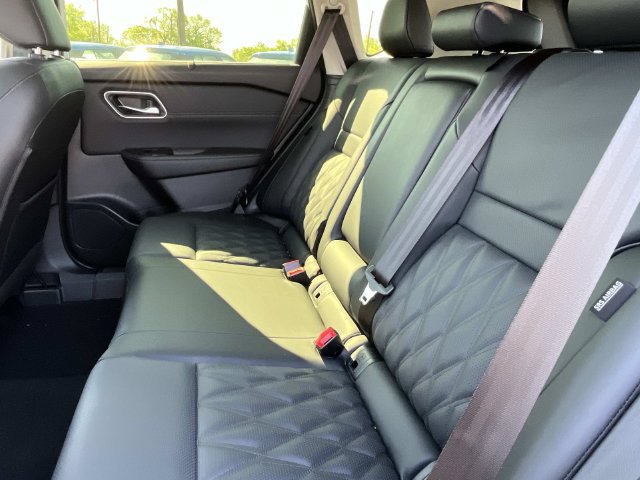 New 2026 Nissan Rogue Platinum AWD/4WD image 22