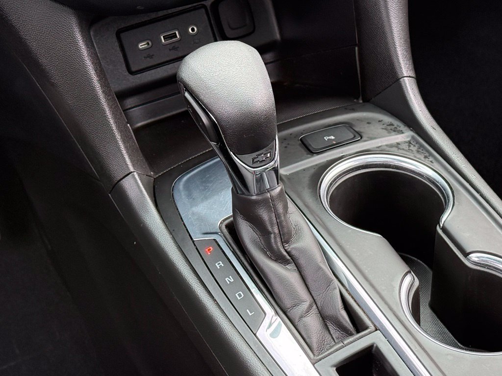 Used 2023 Chevrolet Equinox LT FWD image 21