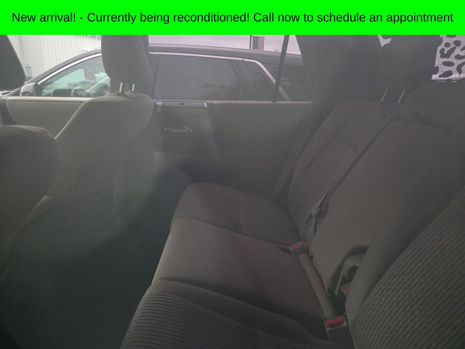 Used 2018 Toyota 4Runner SR5 AWD/4WD image 7