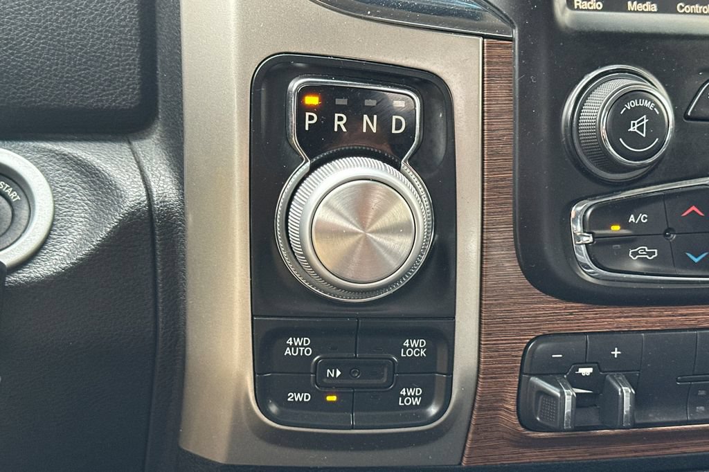 Used 2017 RAM 1500 Laramie AWD/4WD image 23