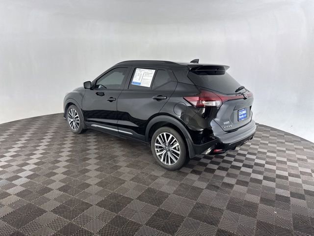 Used 2024 Nissan Kicks SR w/ SR Premium Package image 9