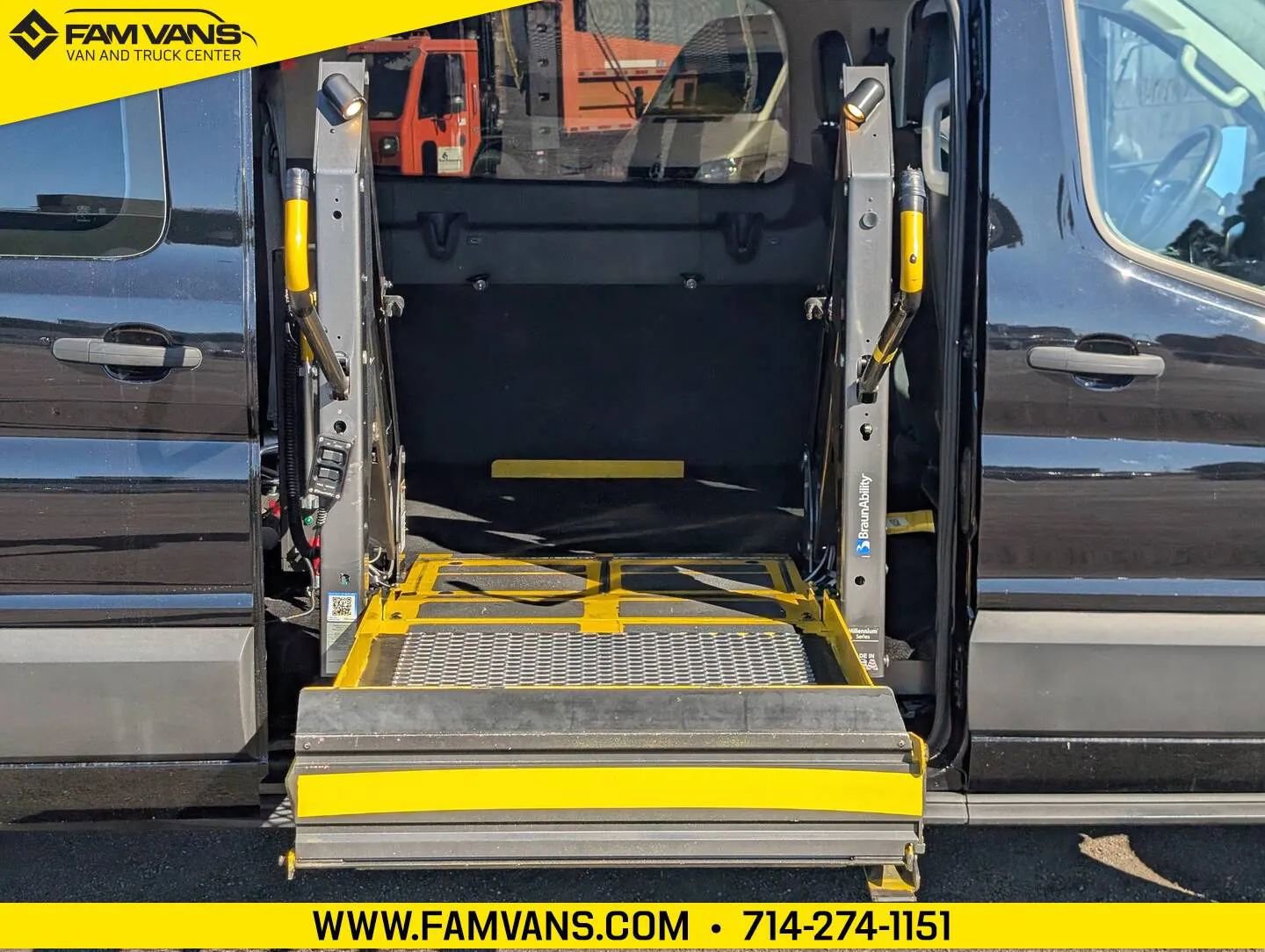 Used 2024 Ford Transit 350 XL RWD image 5