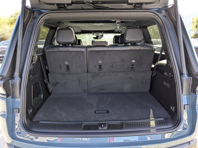 New 2026 Jeep Grand Wagoneer Limited image 12