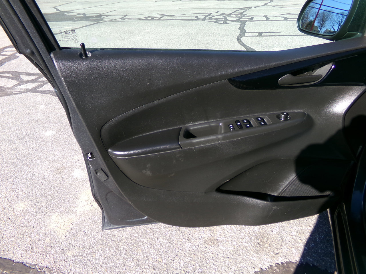 Used 2021 Chevrolet Spark LT image 12