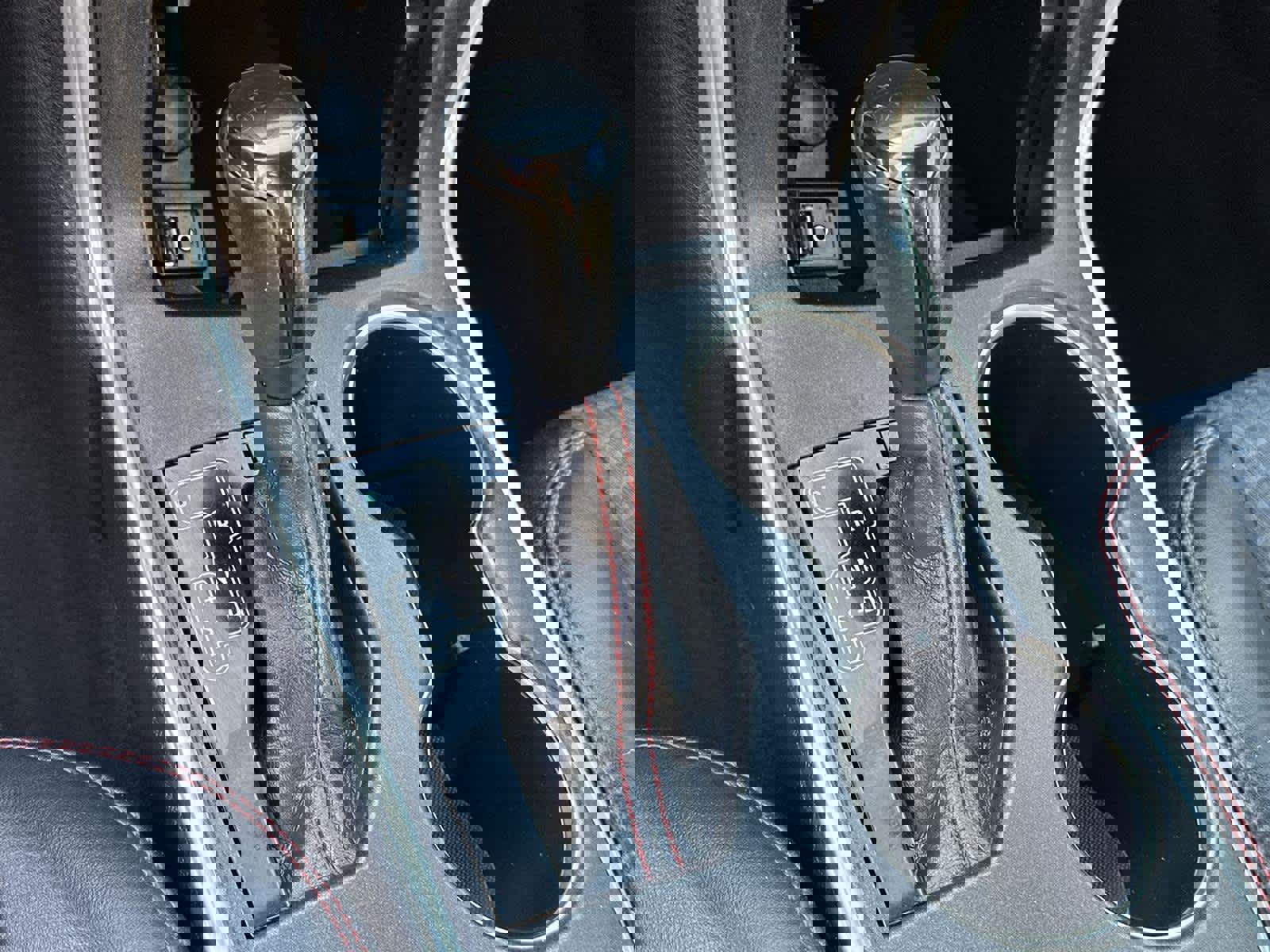 Used 2015 Toyota Camry SE image 17