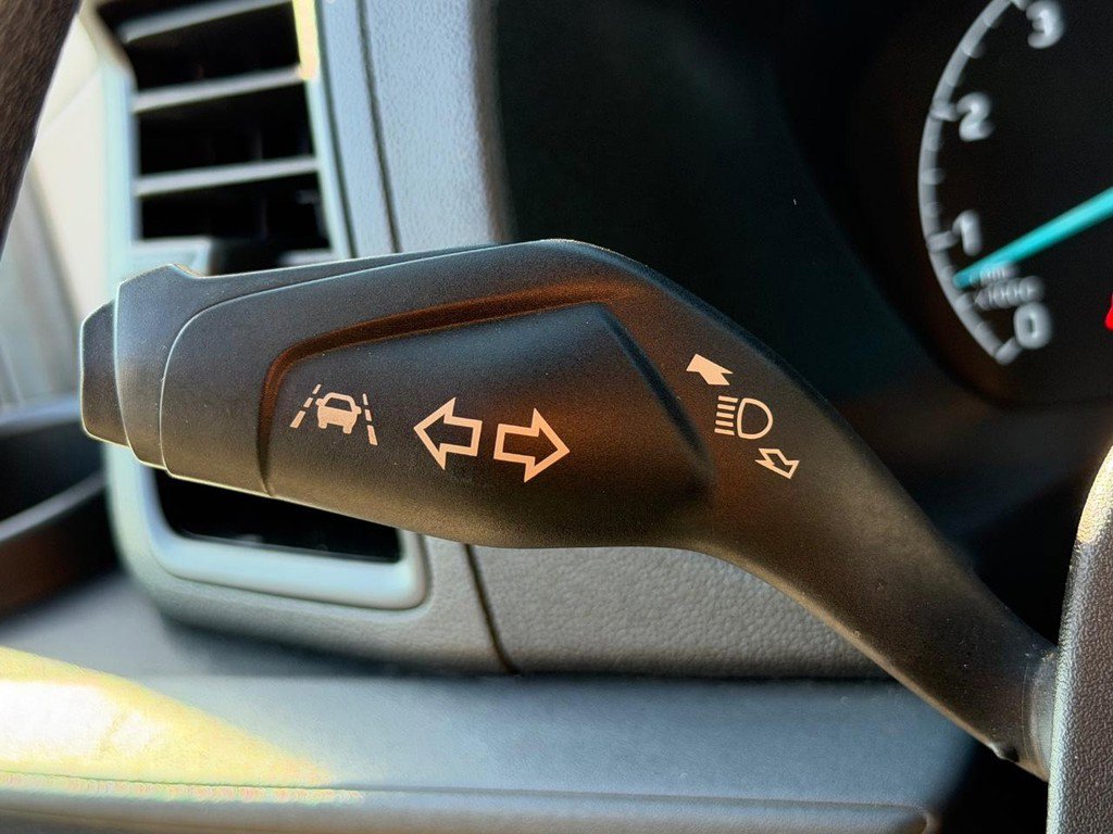 Used 2021 Ford Transit 350 XLT image 34