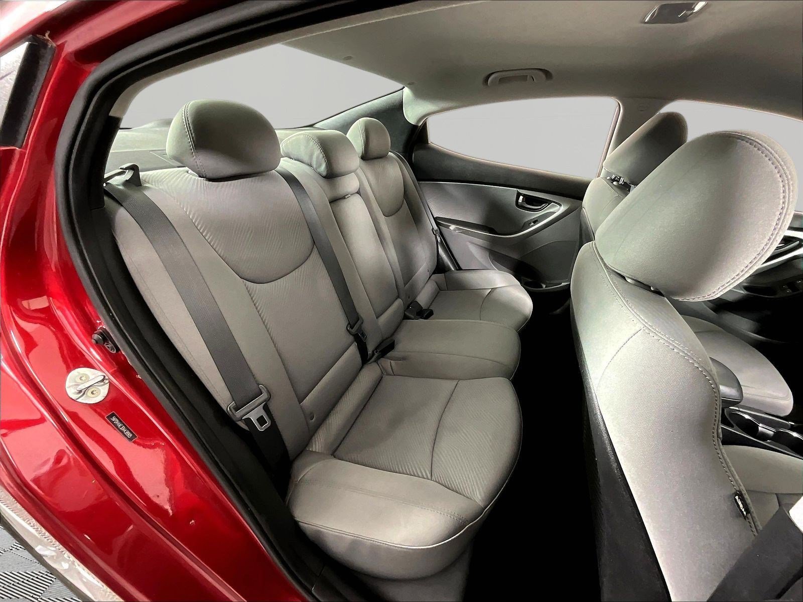 Used 2013 Hyundai Elantra GLS w/ Preferred Pkg FWD image 24