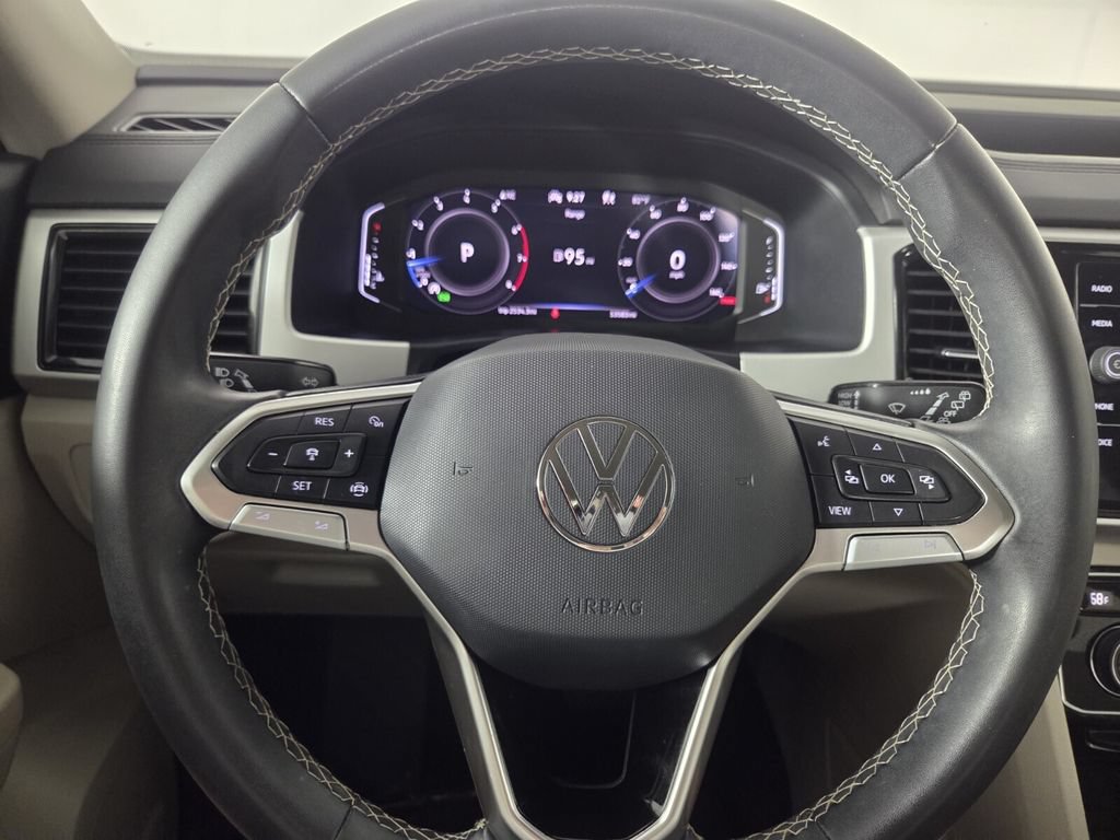 Used 2023 Volkswagen Atlas SE AWD/4WD image 16