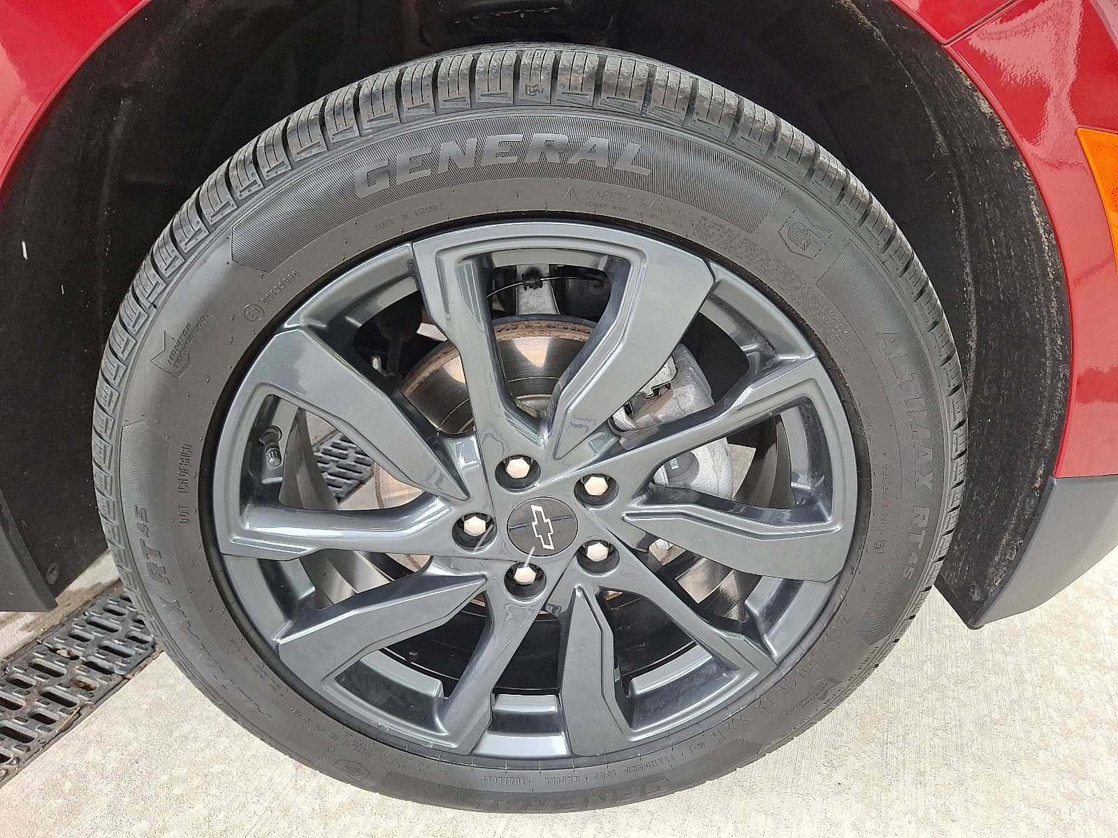 Certified 2022 Chevrolet Equinox RS w/ RS Leather Package image 8