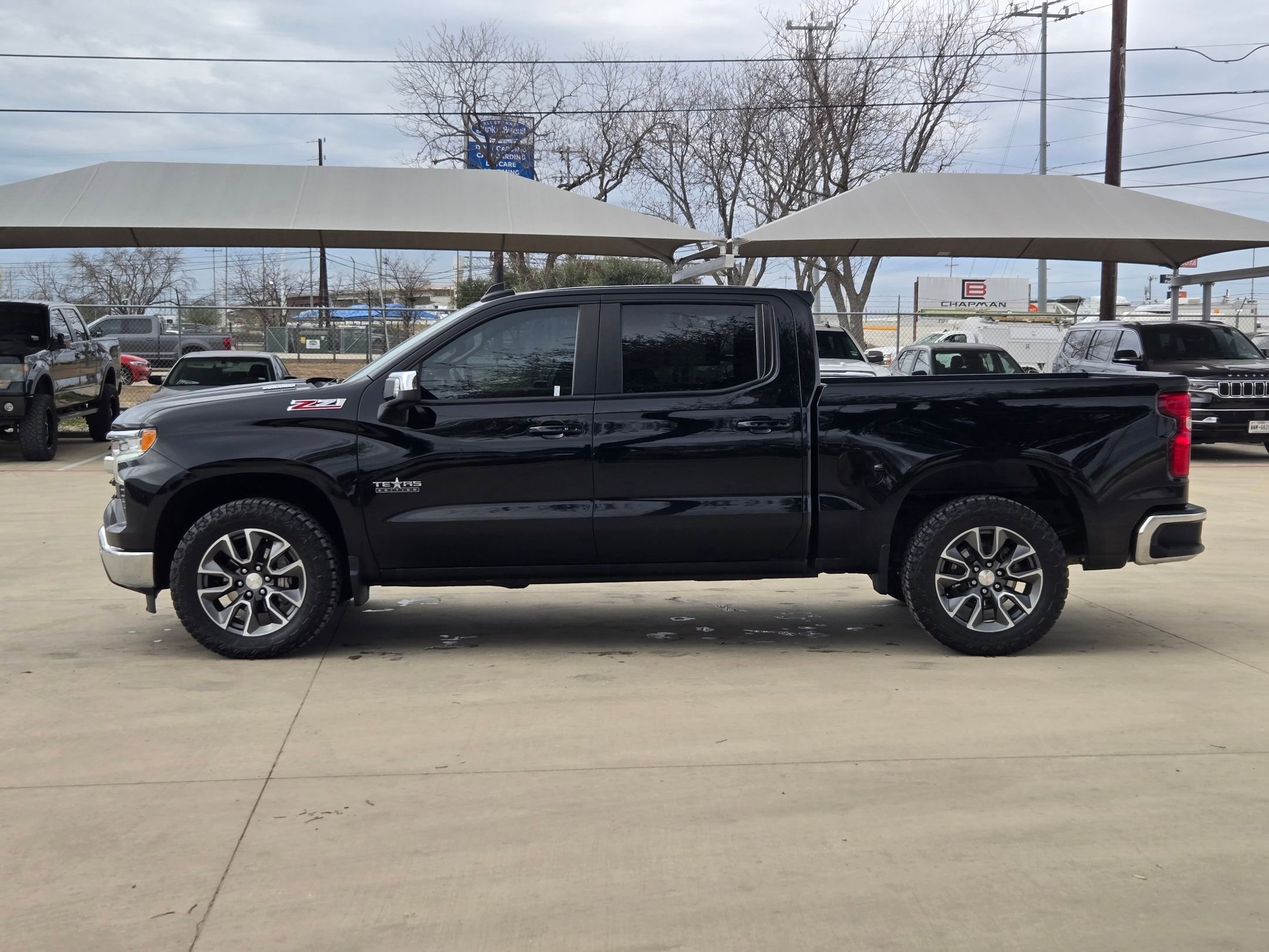 Certified 2024 Chevrolet Silverado 1500 LT w/ Texas Edition Plus image 6