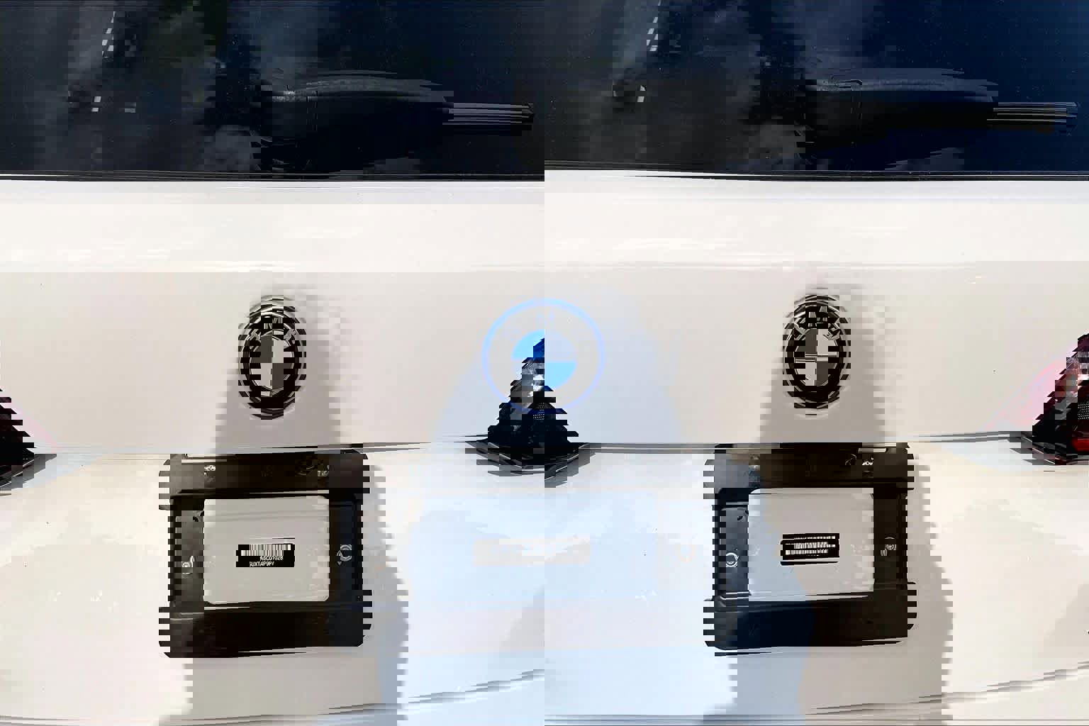 Certified 2023 BMW X5 xDrive45e w/ Climate Comfort Package image 9