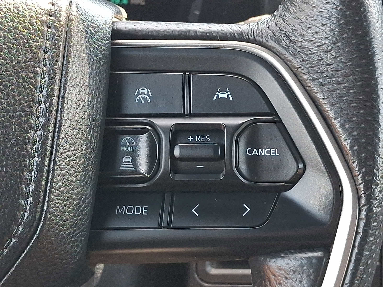 Used 2024 Toyota Tacoma TRD Off-Road AWD/4WD image 21