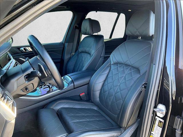 Used 2023 BMW X5 M50i w/ Executive Package image 23