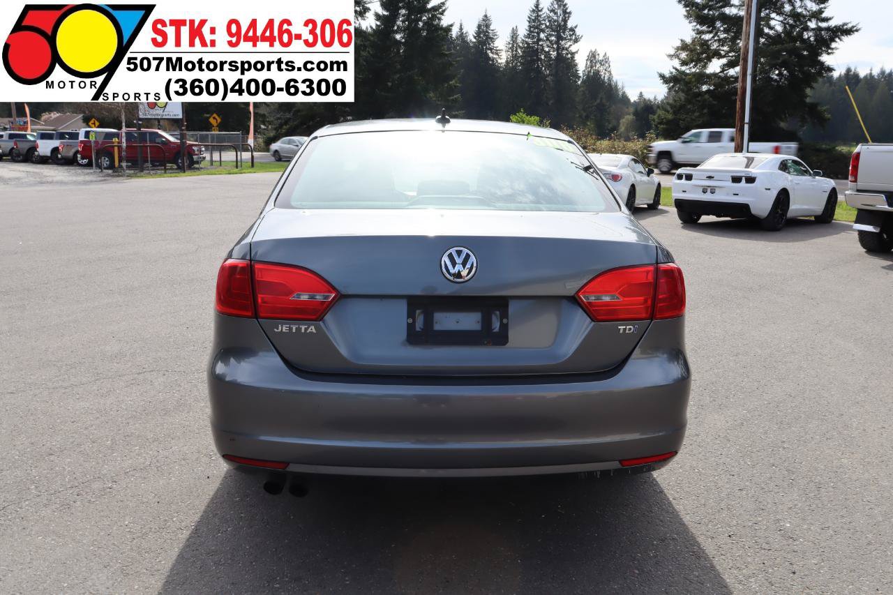 Used 2014 Volkswagen Jetta TDI FWD image 6