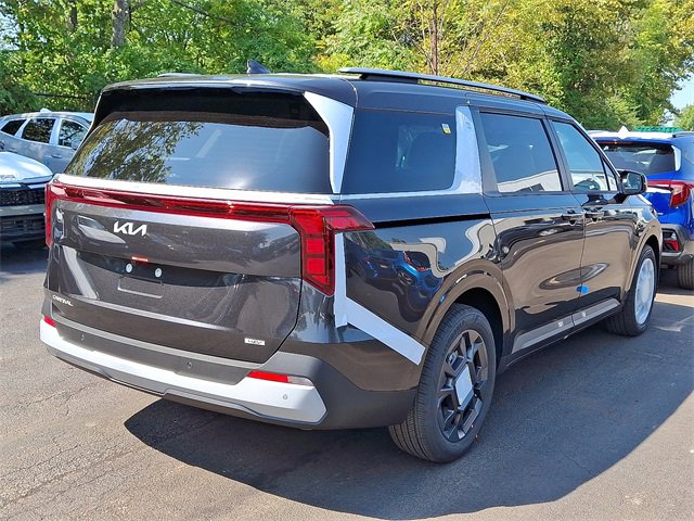 New 2026 Kia Carnival EX image 4