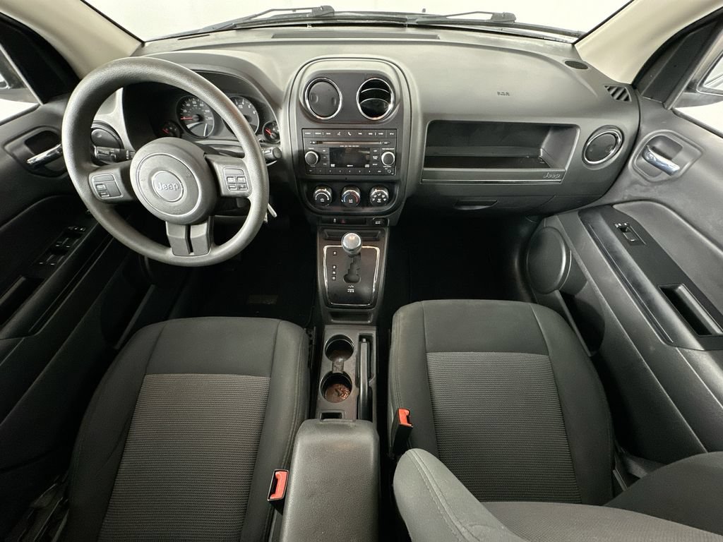Used 2012 Jeep Compass Sport FWD image 10