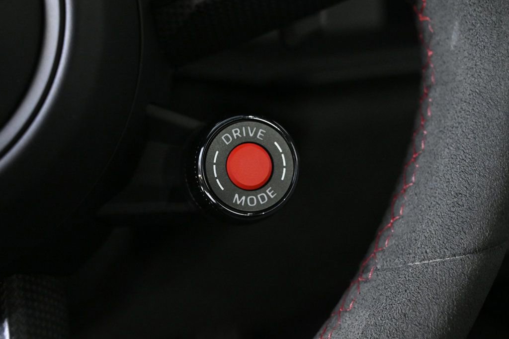 Certified 2025 Porsche 911 Carrera GTS image 24