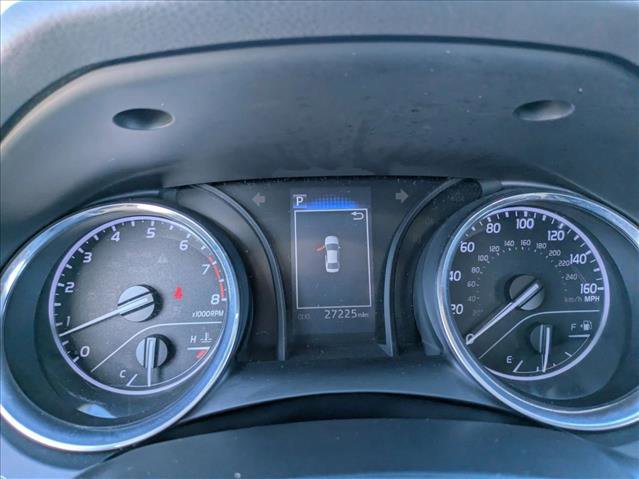 Certified 2020 Toyota Camry LE image 11
