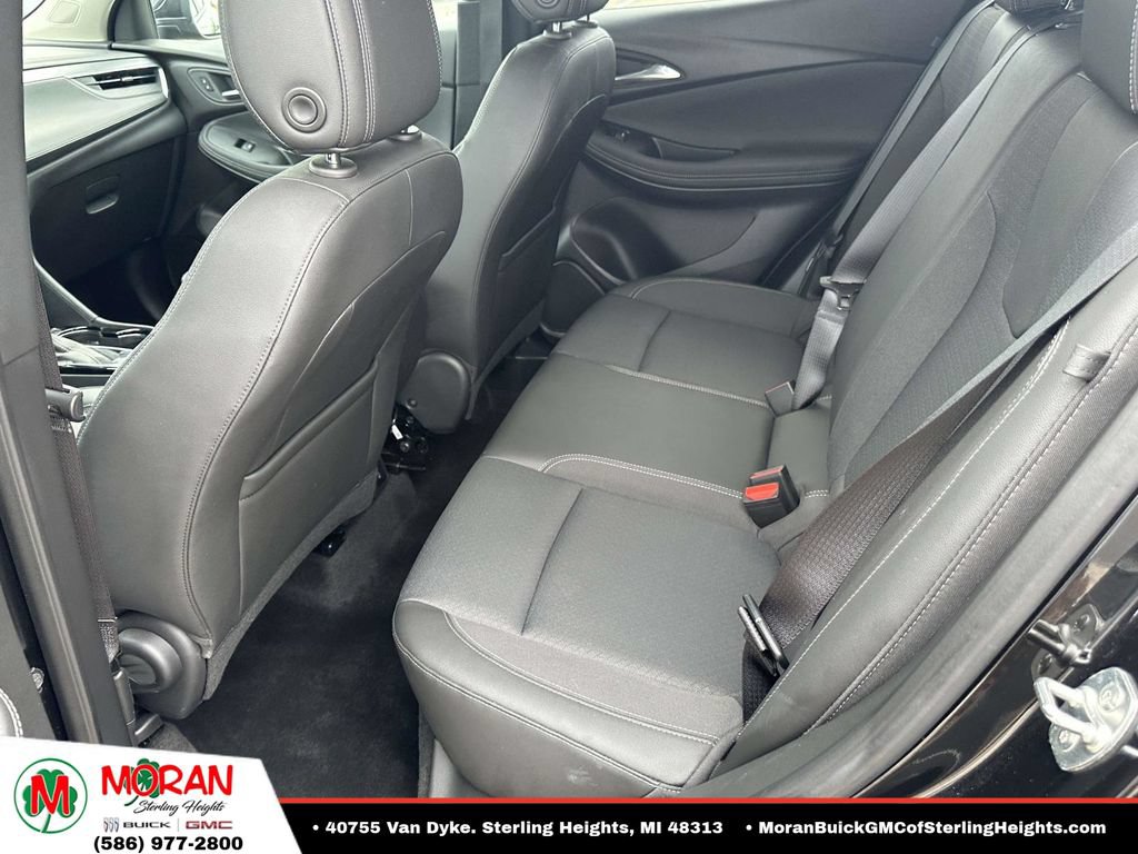 Certified 2024 Buick Encore GX Preferred FWD image 10