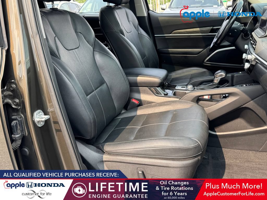 Used 2022 Kia Telluride EX w/ EX Premium Package AWD/4WD image 23