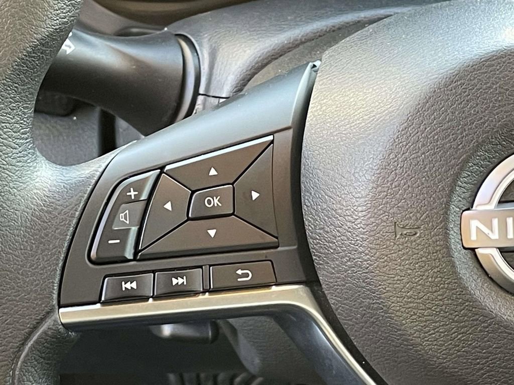 Used 2024 Nissan Kicks SV image 19