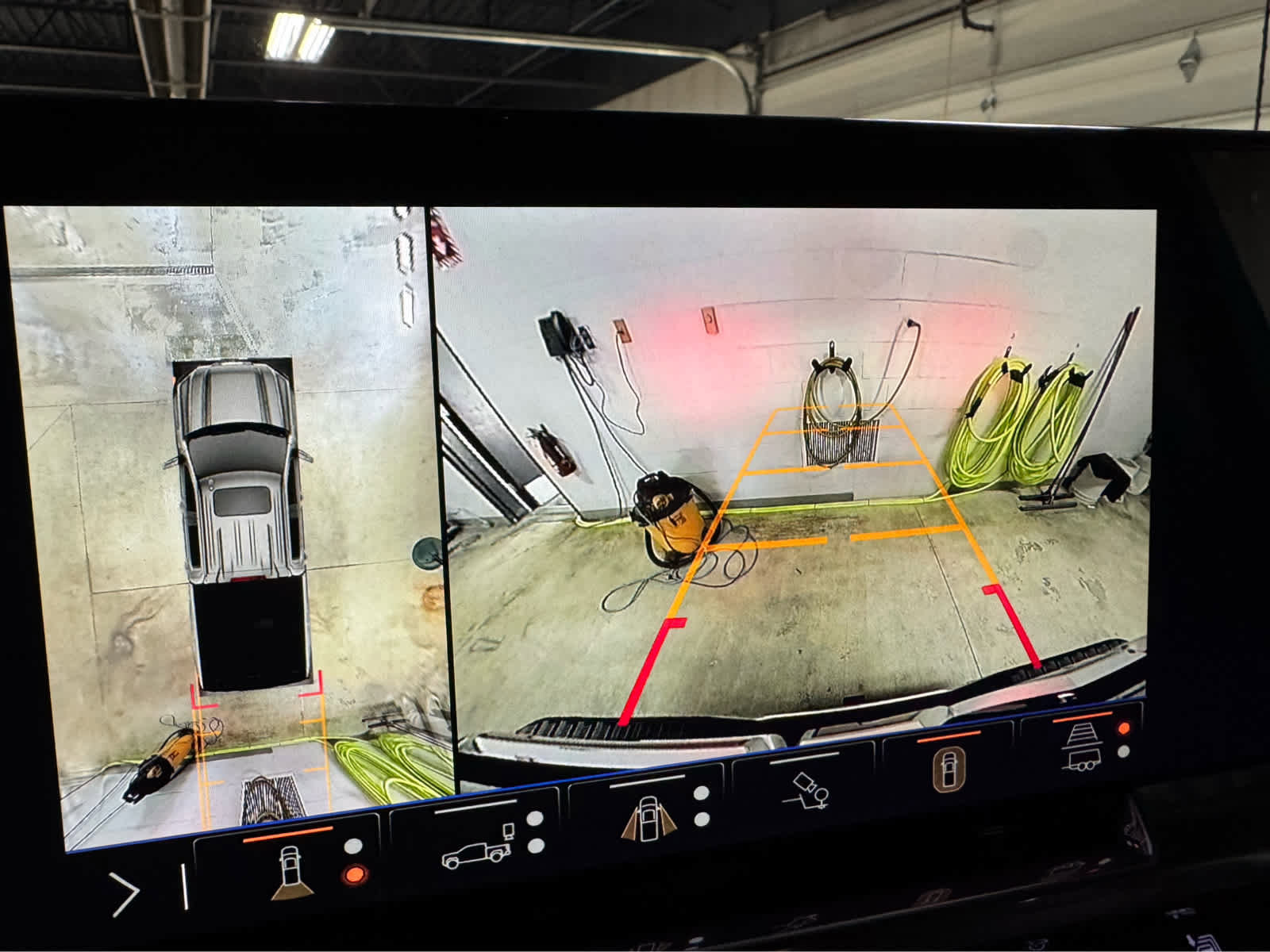 New 2026 GMC Sierra 1500 SLT w/ SLT Premium Plus Package image 15