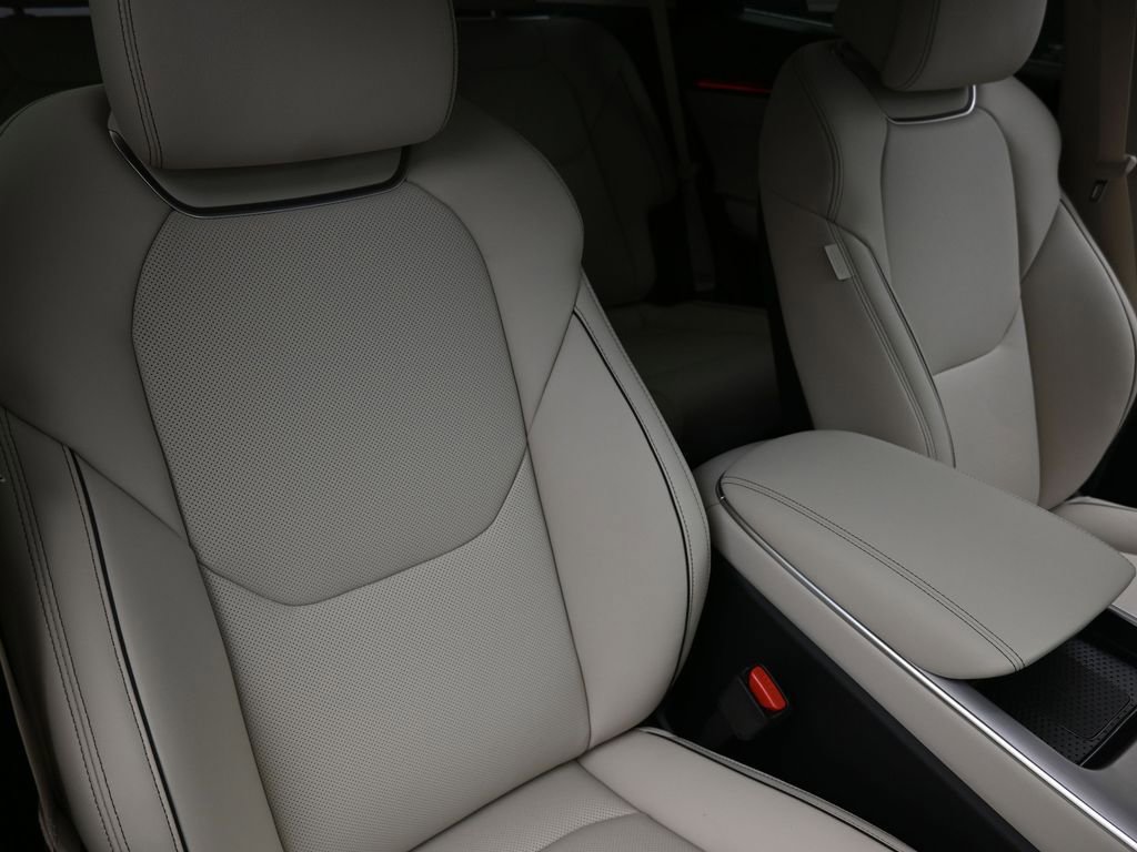 New 2026 Genesis GV70 2.5T Advanced image 15