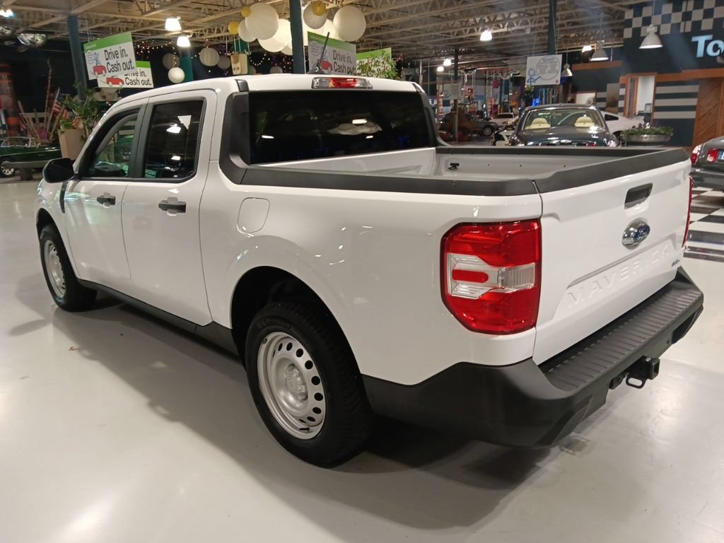 Used 2023 Ford Maverick XL w/ Equipment Group 100A Standard AWD/4WD image 12