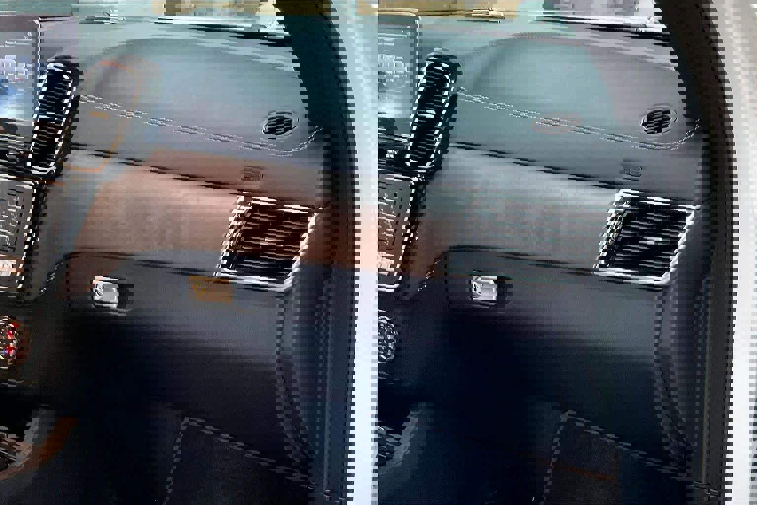 Used 2017 Mercedes-Benz GLS 550 4MATIC image 18