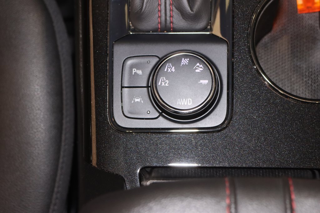 Used 2021 Chevrolet Blazer RS w/ Enhanced Convenience Package image 35