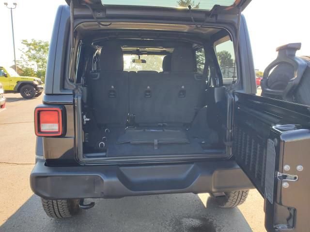 Used 2023 Jeep Wrangler Sport S image 30