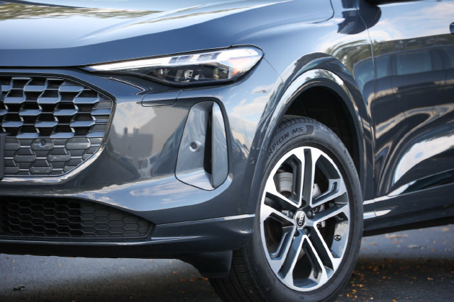 Certified 2025 Audi Q5 Premium Plus AWD/4WD image 16