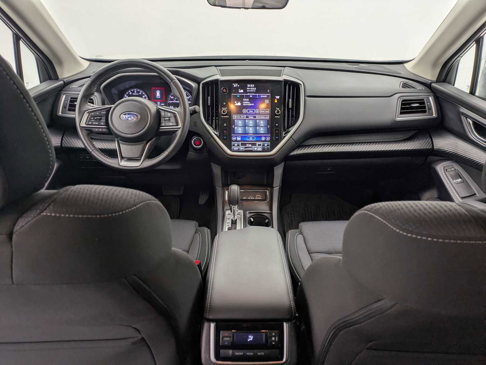 Used 2024 Subaru Ascent Premium w/ Convenience Package image 16