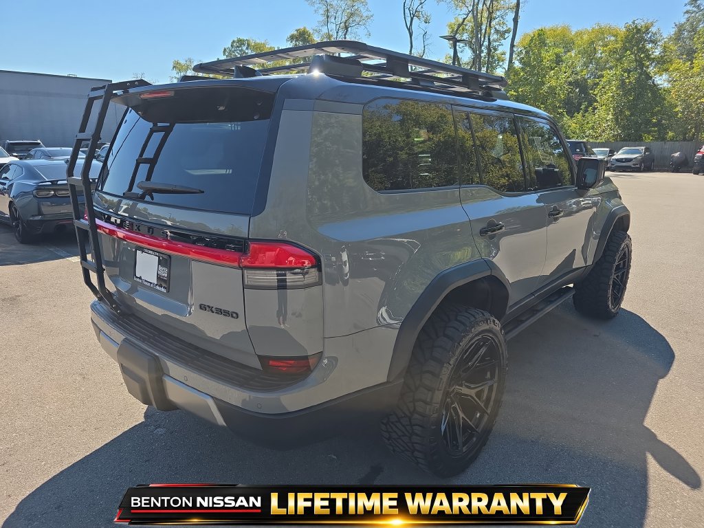 Used 2024 Lexus GX 550 AWD/4WD image 11