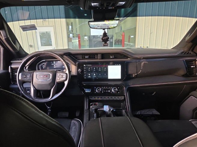 Used 2023 GMC Sierra 1500 AT4X AWD/4WD image 2