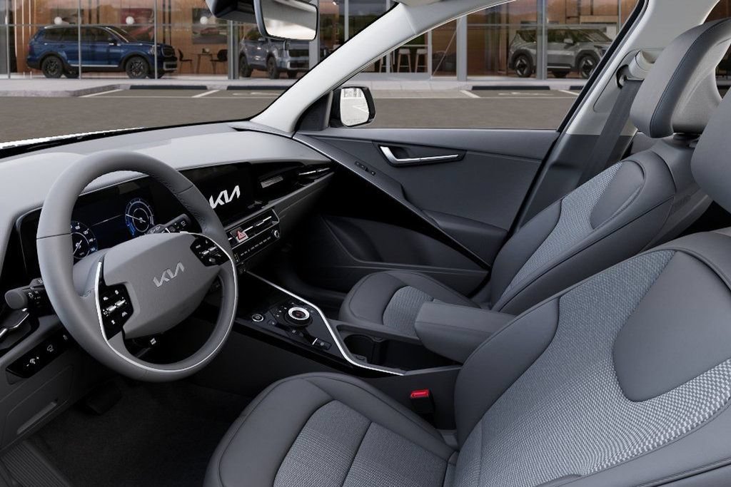 New 2026 Kia Niro Wind FWD image 20