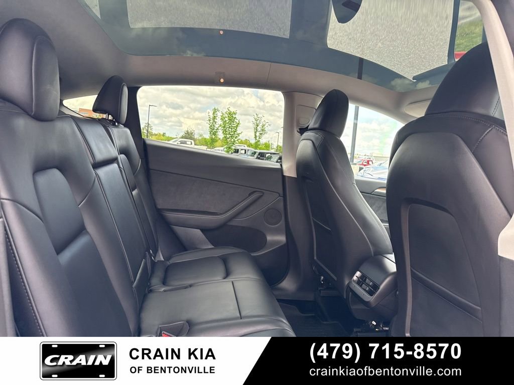 Used 2023 Tesla Model Y Long Range AWD/4WD image 9