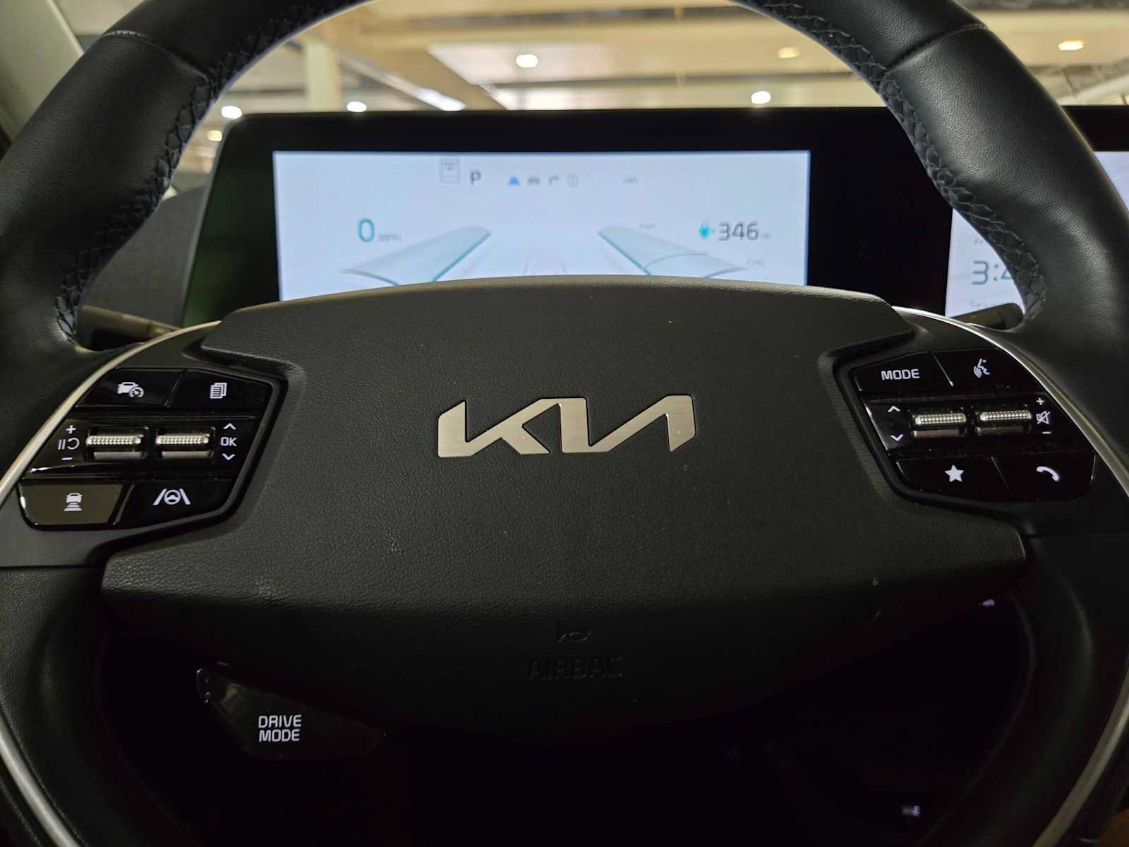 Used 2024 Kia EV6 Light AWD/4WD image 22