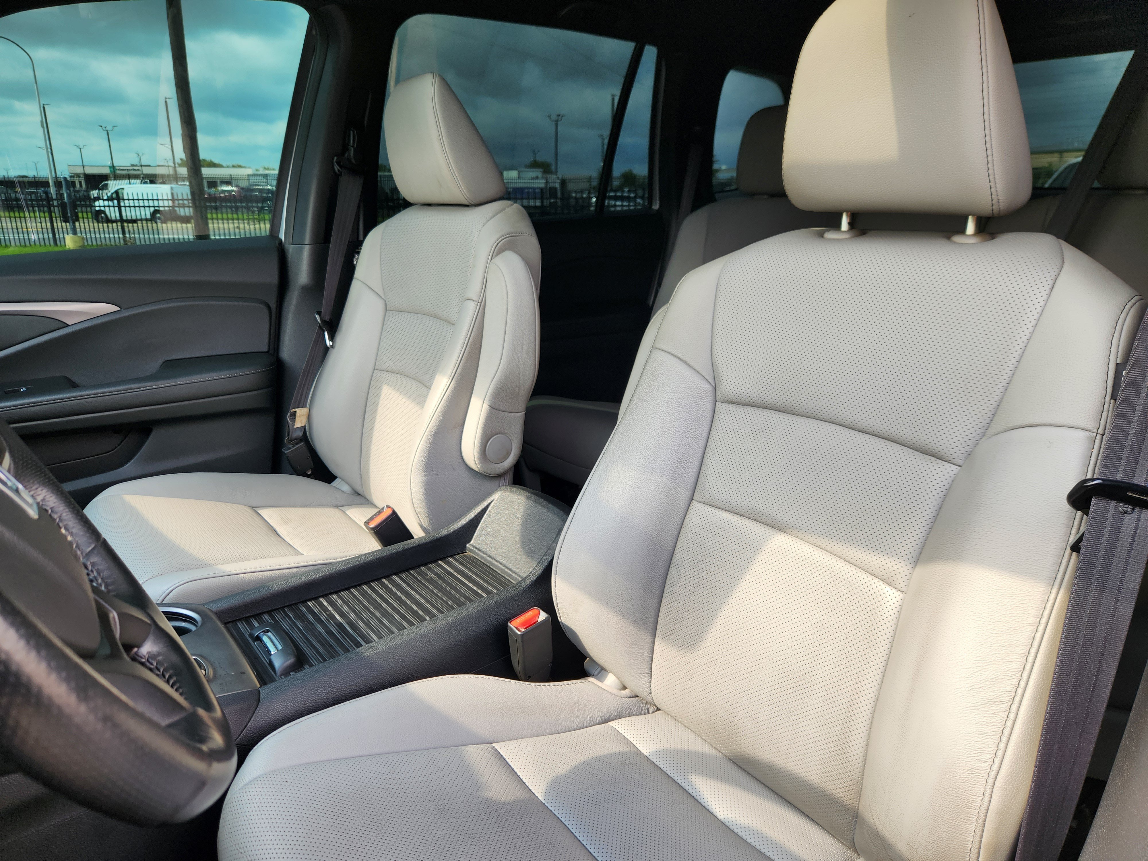 Certified 2023 Honda Passport EX-L image 7